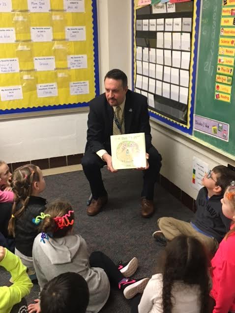 dr_lloyd_read_acerraclass